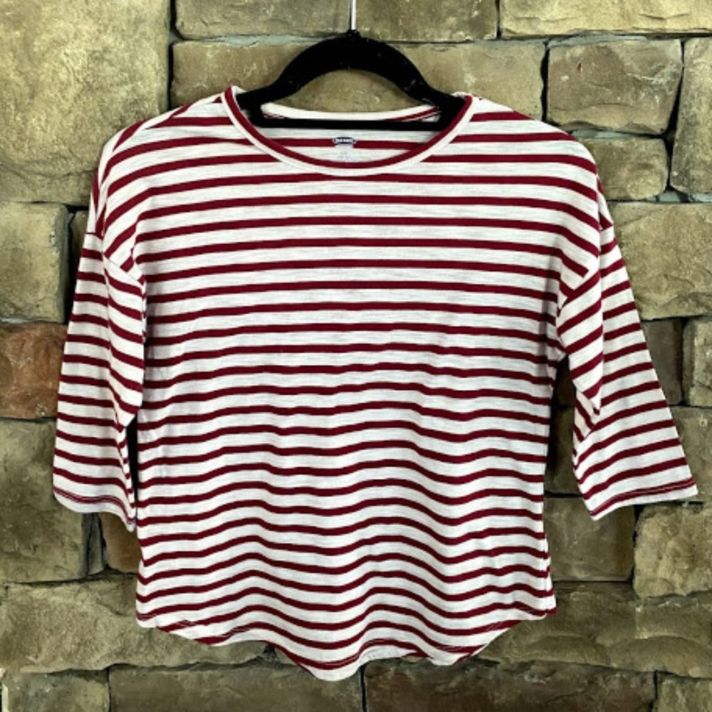 Girls Old Navy stripe shirt